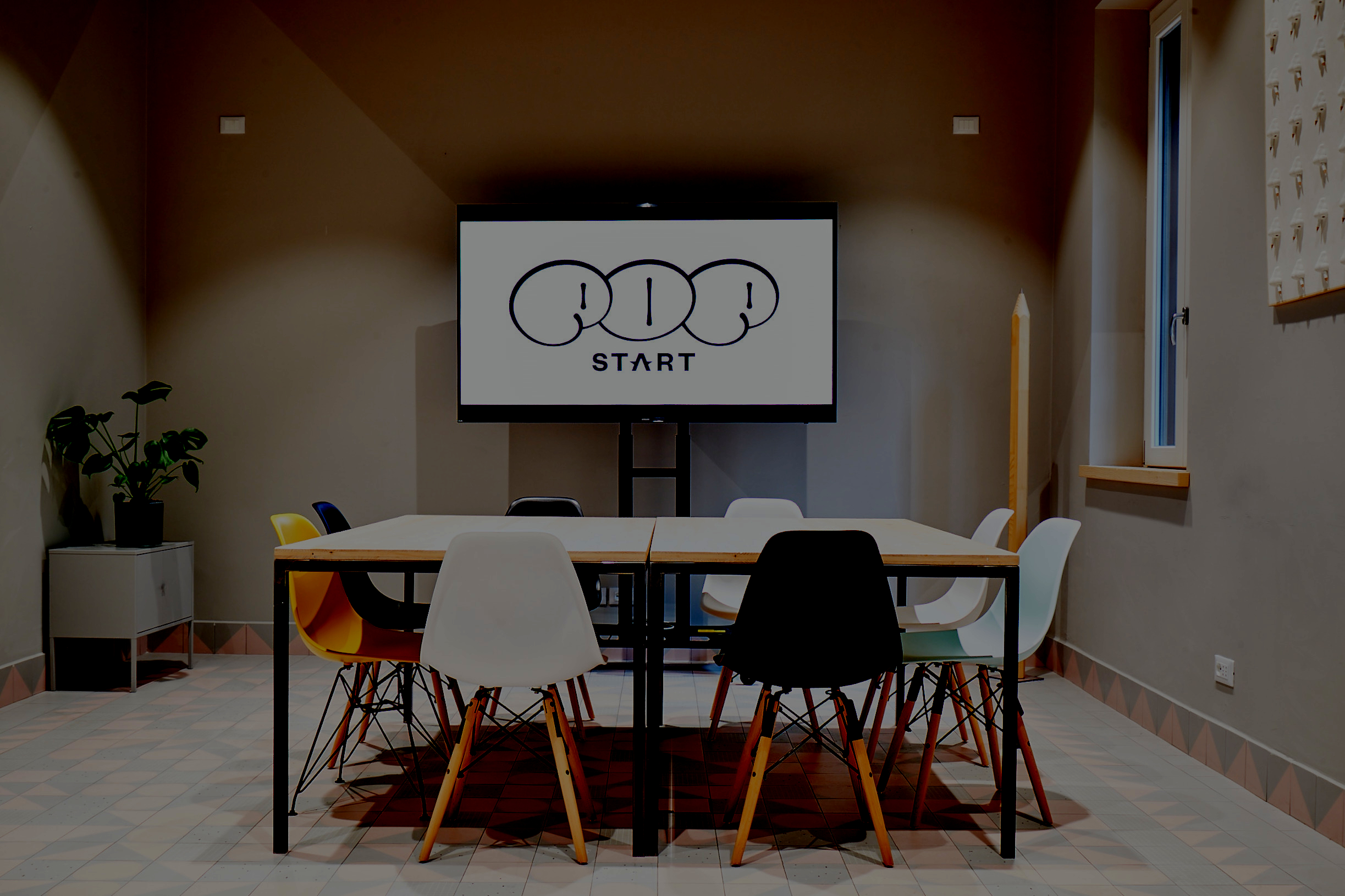 COWORKING<BR>CONCEPT STORE<BR>EVENTI